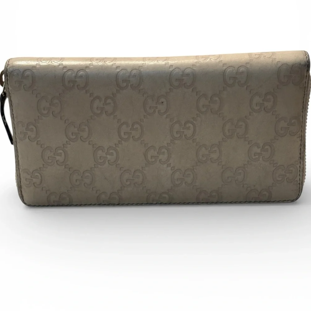 Gucci Guccissima Taupe GG-Embossed Zip Wallet with Gold Plaque - Picture 5 of 16